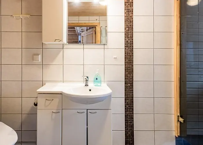 Maentyruka Homes بيت للعطل *